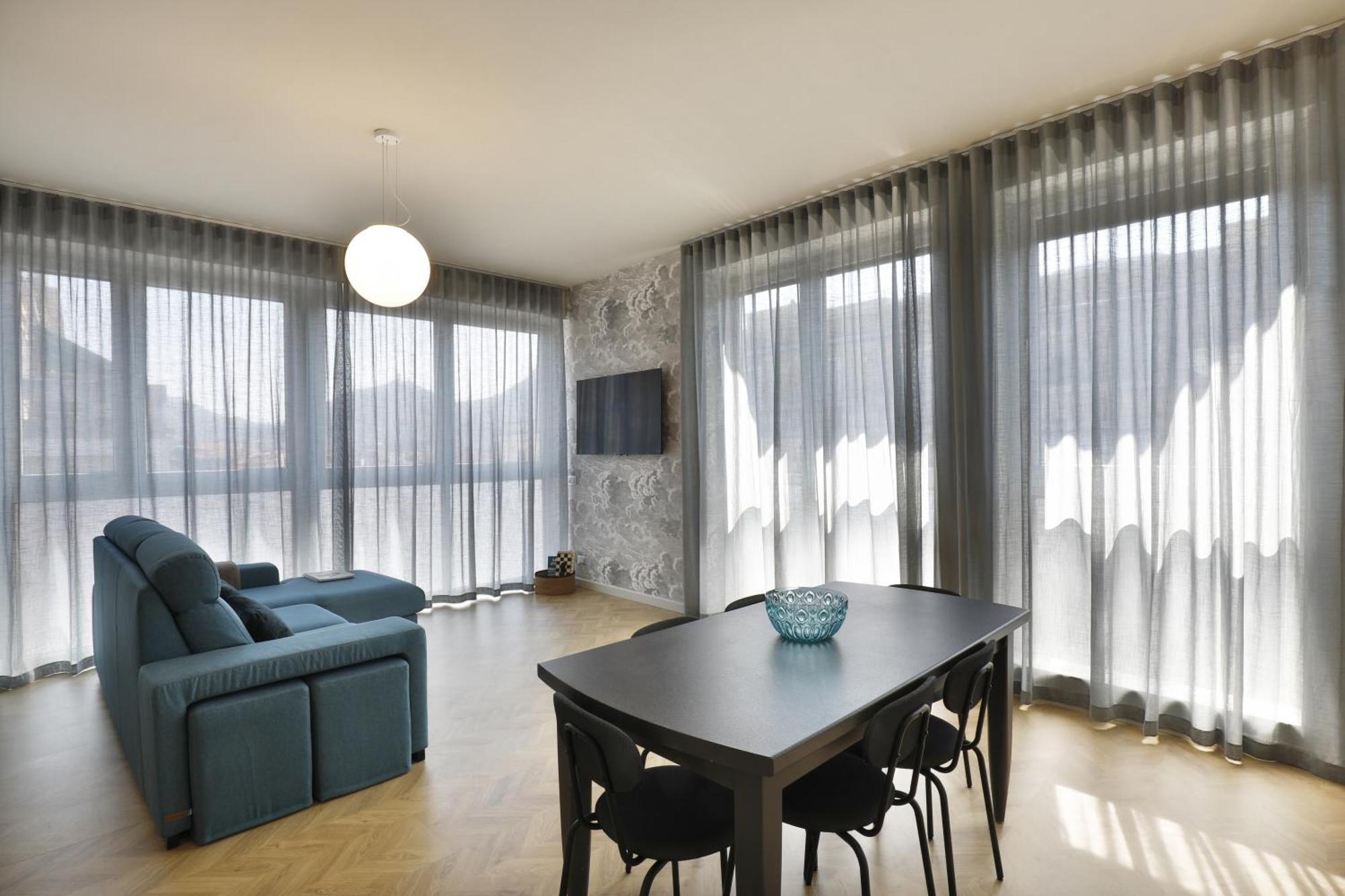 Como Lake Suites Apartment *
