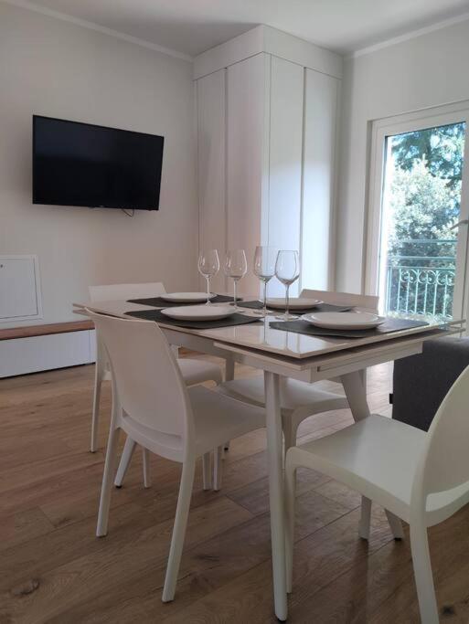 The Running - Olmo Apartment