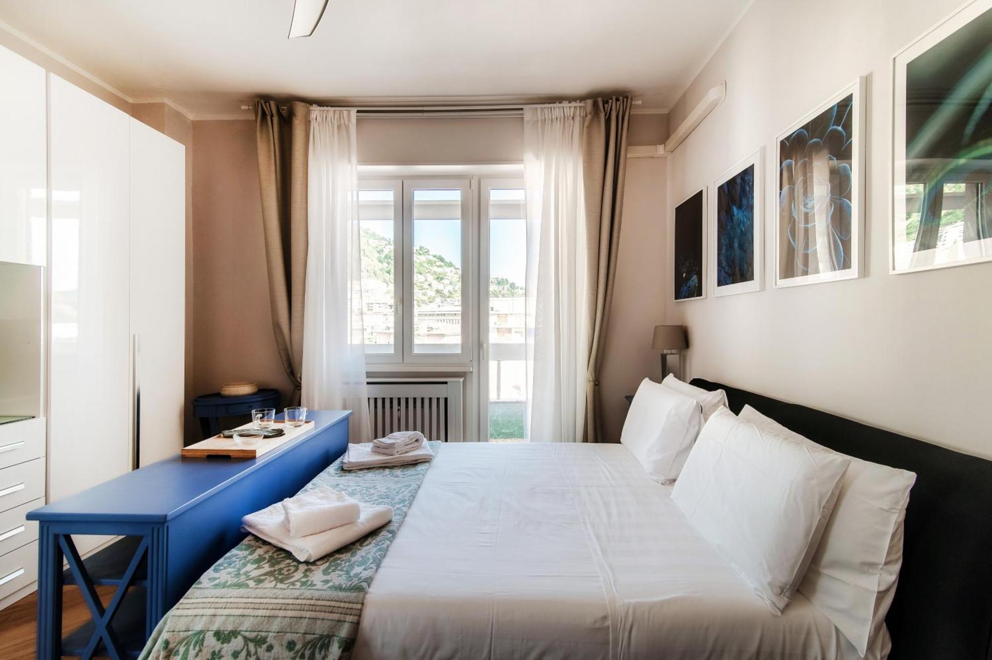Apartment Turchese - By Myhomeincomo *