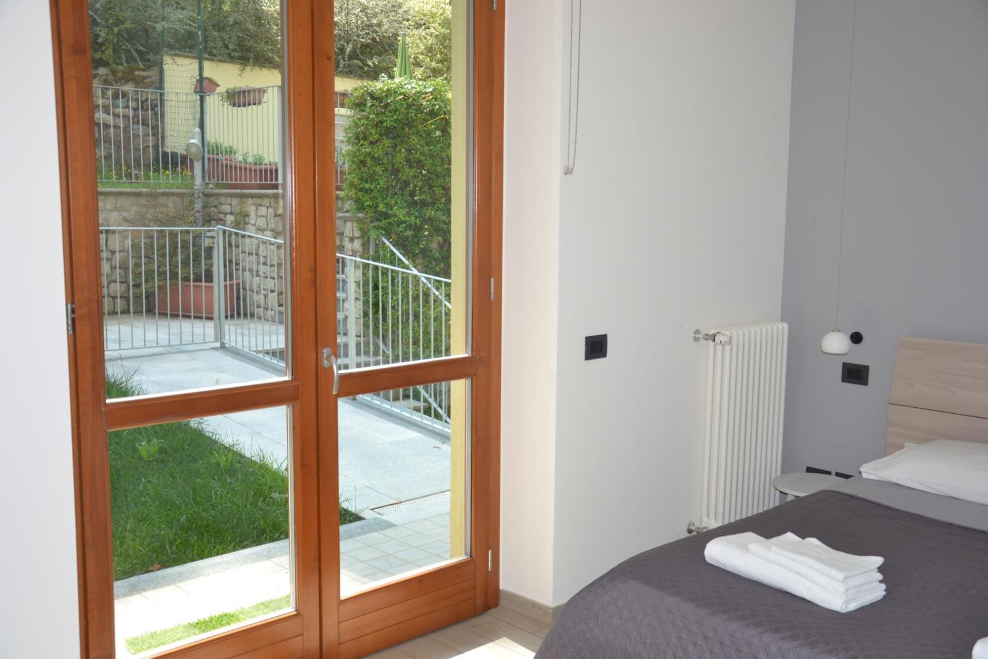 Cantaria - Lakeview Terrace & Pool * Argegno