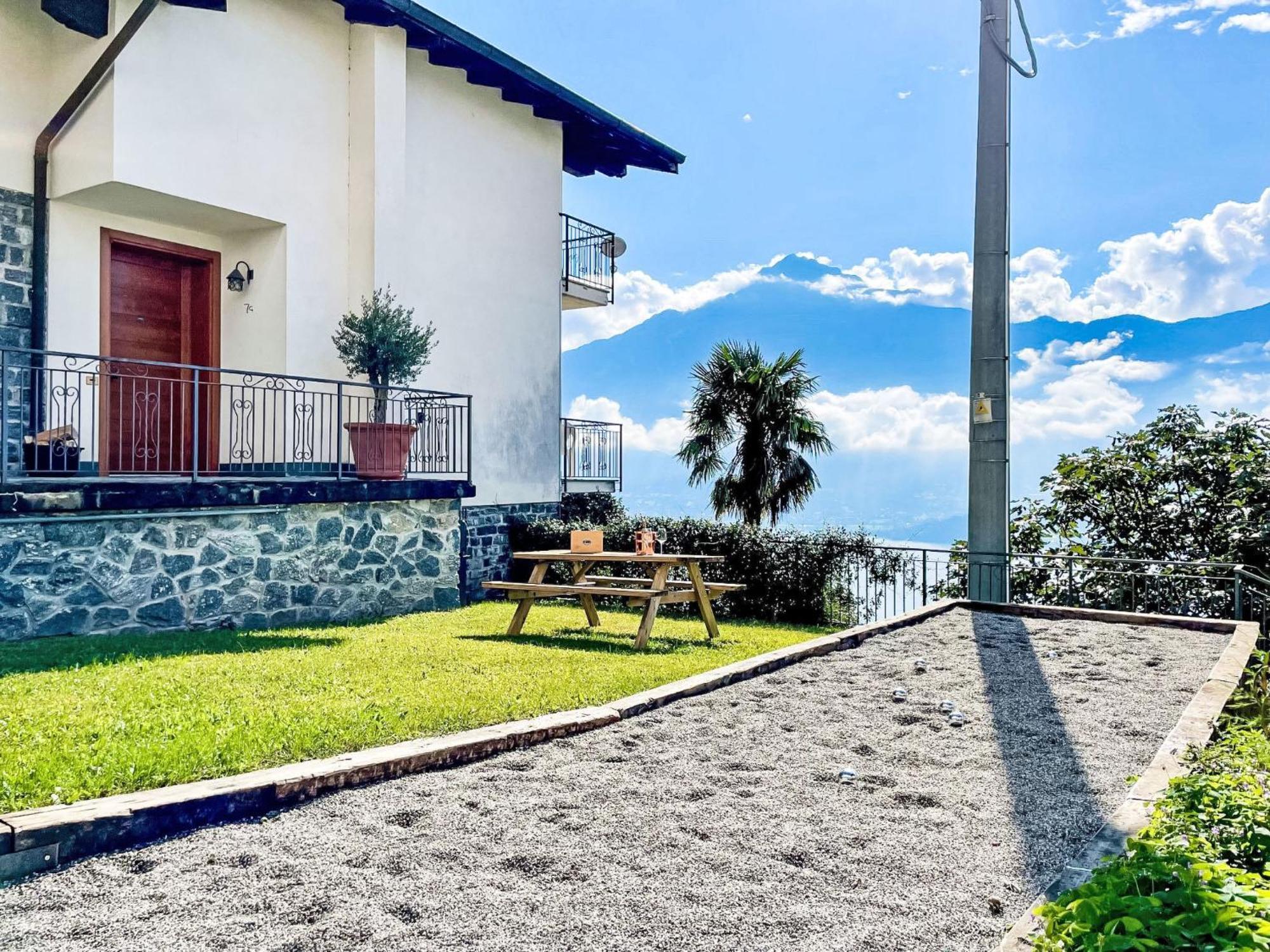 Mezzo By Interhome Apartment Vercana