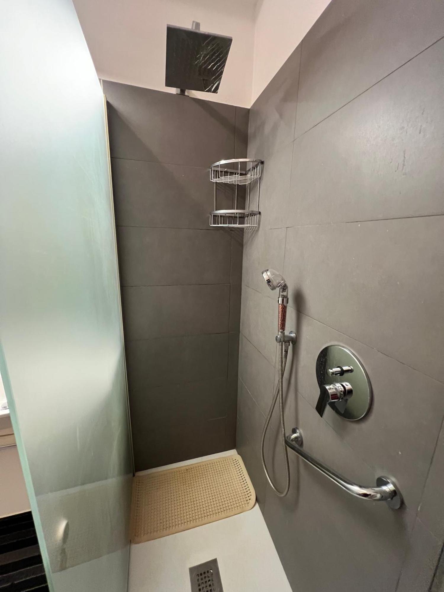Apartment Monolocale Con Parcheggio