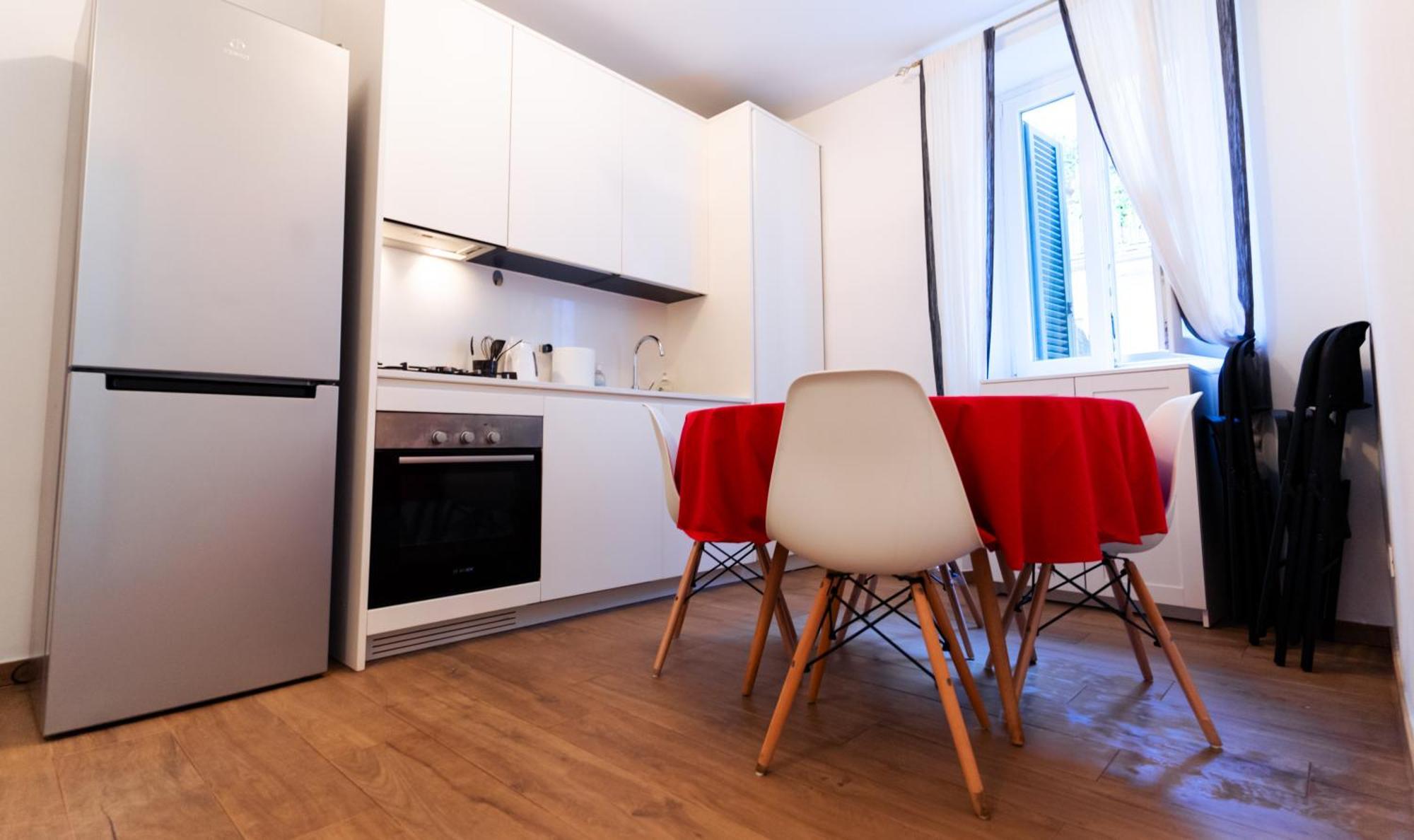 Exclusive - Magritte Style Apartment Lecco