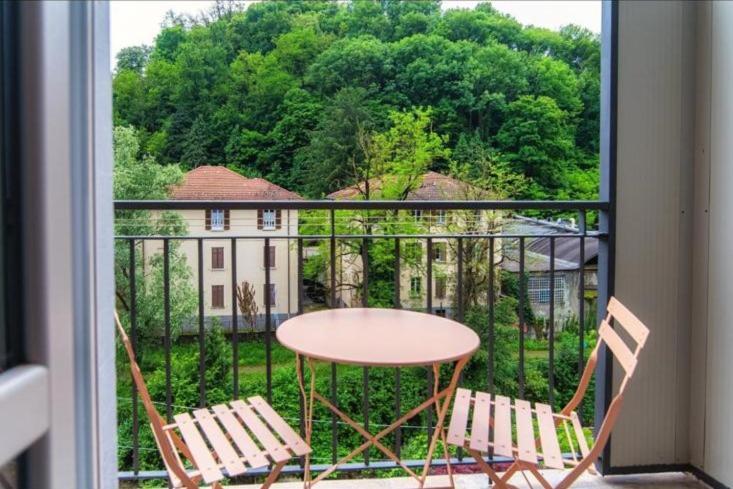 Relax House 7min In Bus Dal Apartment Como