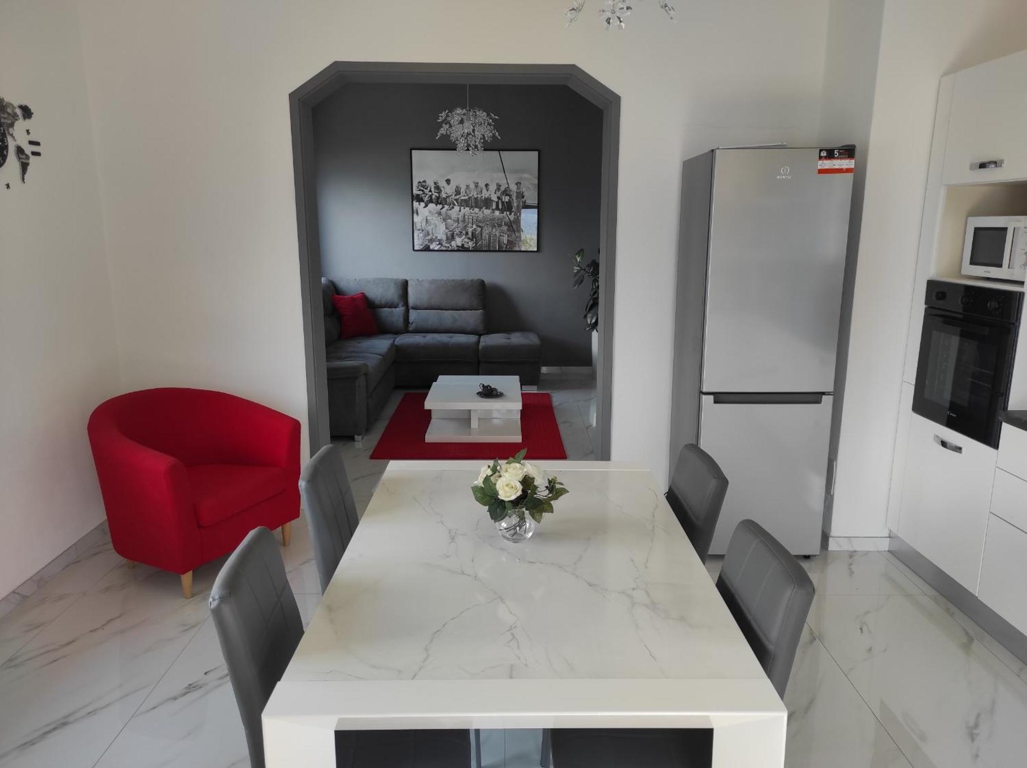 House Paradise Apartment