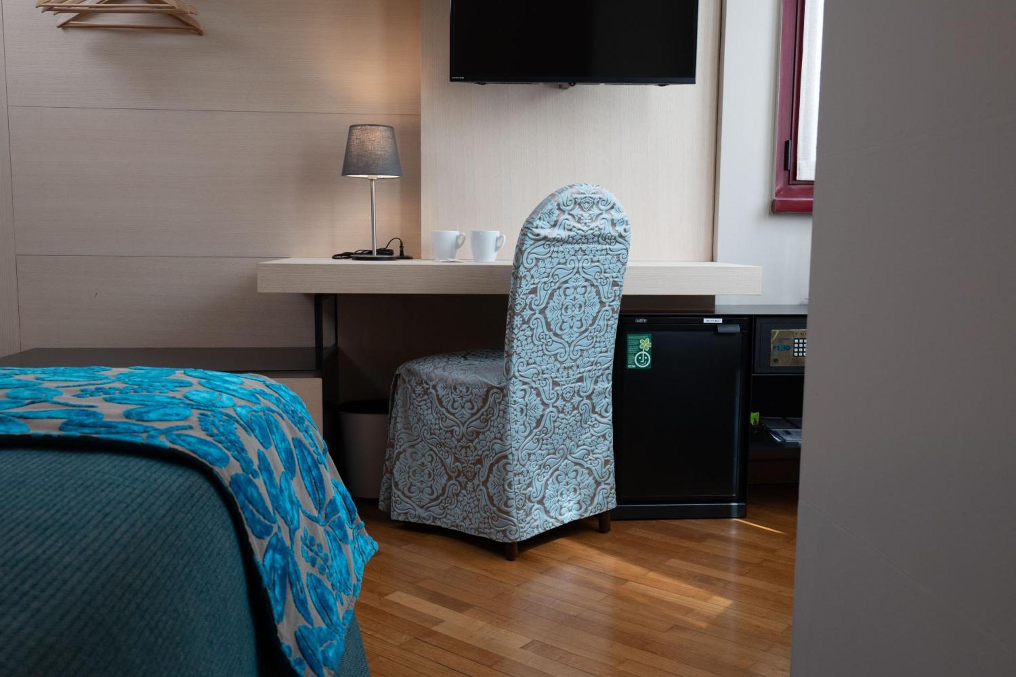 Hotel Park Meuble