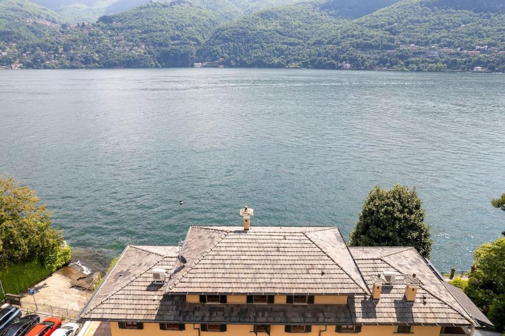 Villa Lakefront 1800s Private Dock, Art Luxury *