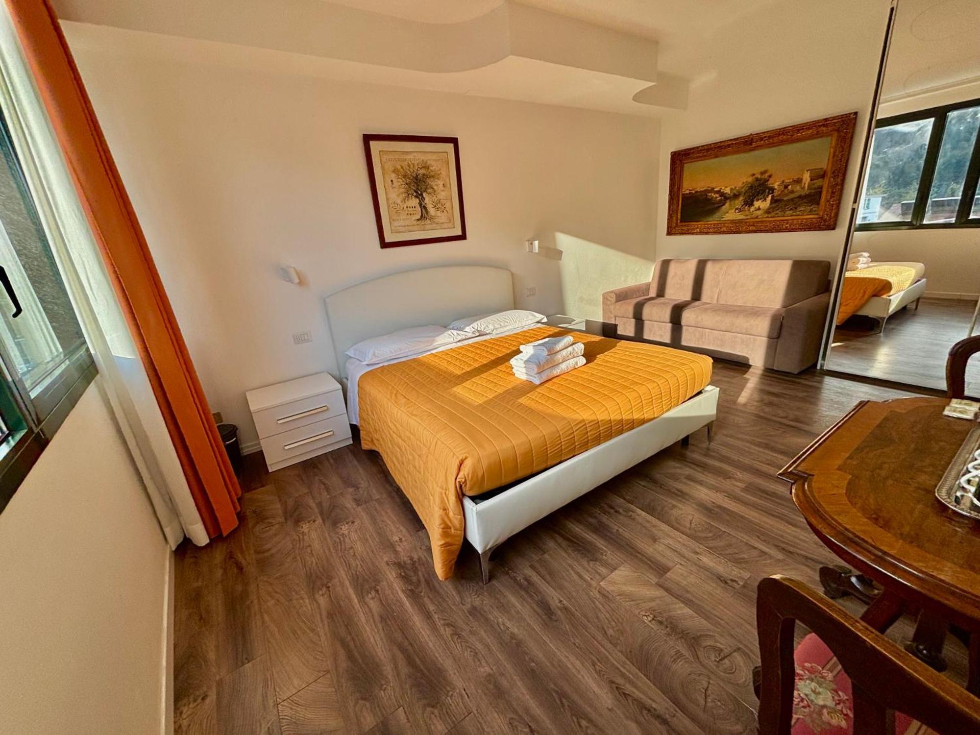 Aparthotel Victoria Royal Garden 3*