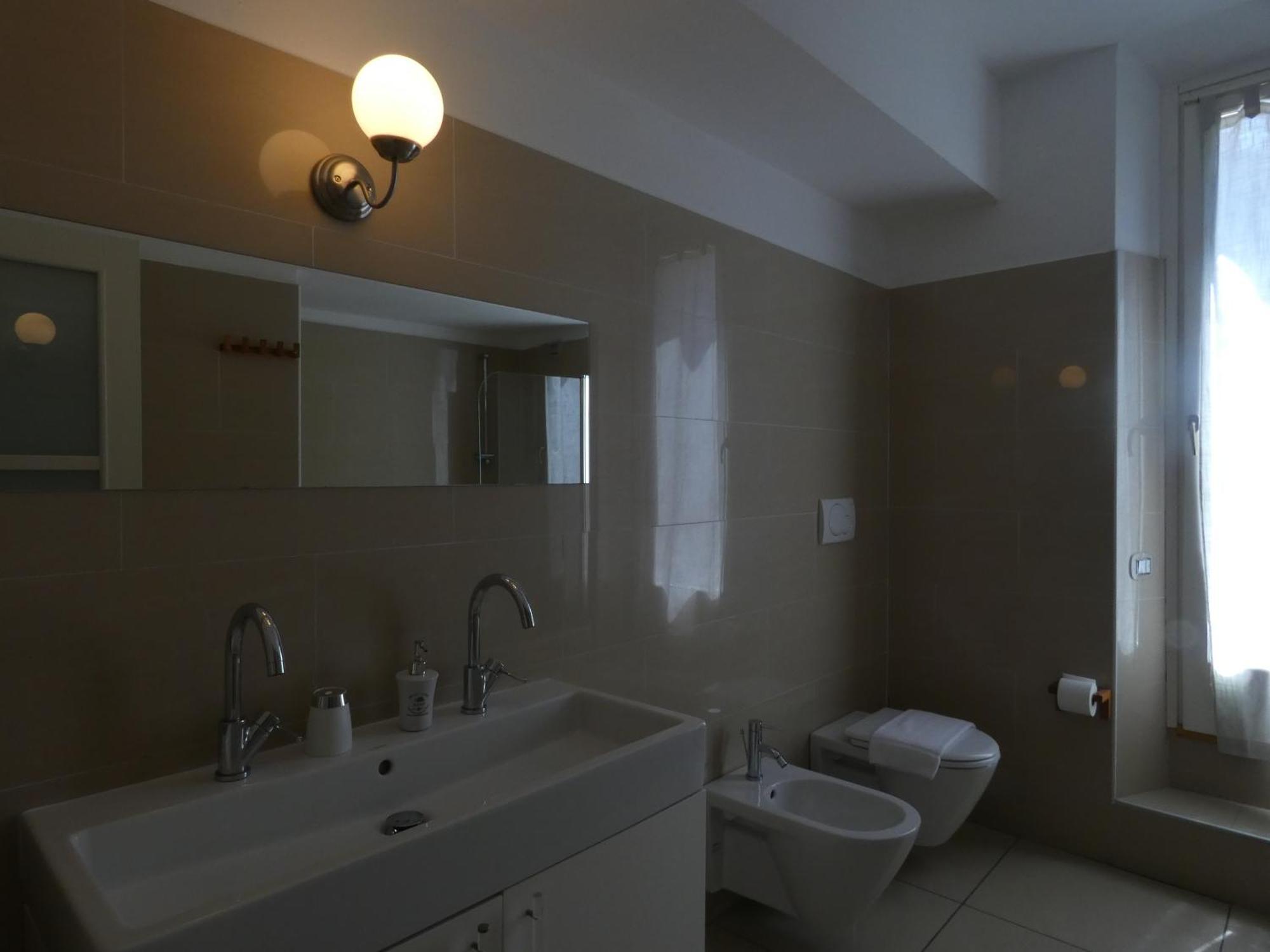Villa Varenna Bed & Breakfast *