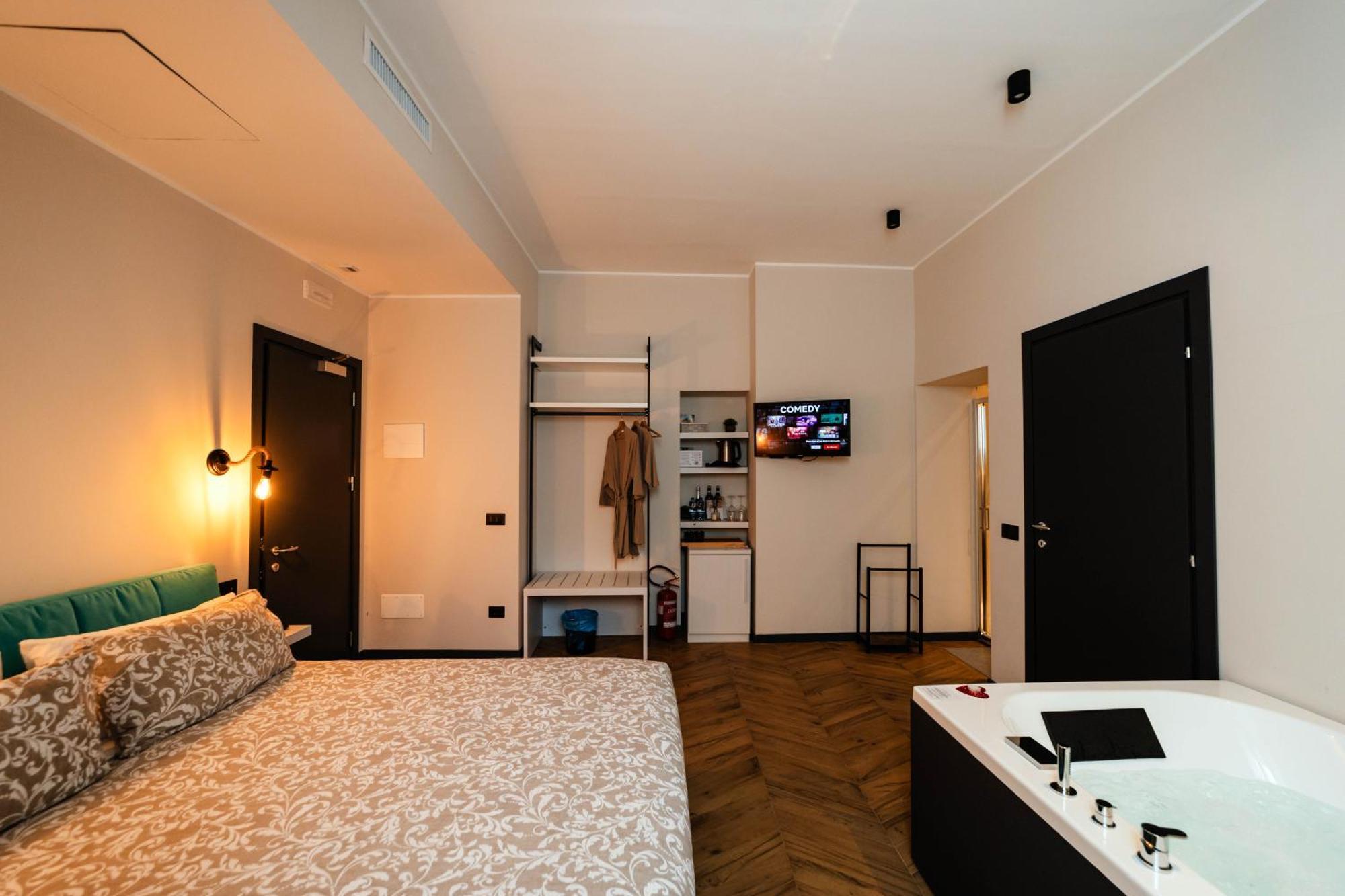 David's Suite&spa Con Parcheggio Privato * Como