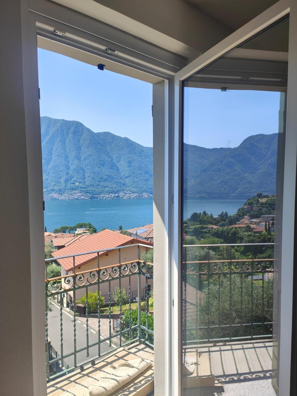 Vista * Ossuccio