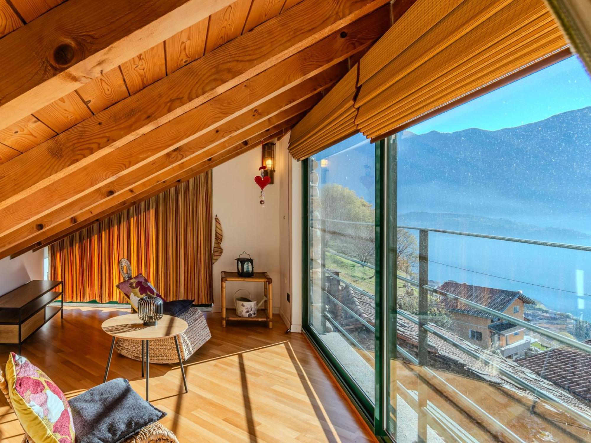Tzoffhaus By Interhome Holiday home Domaso