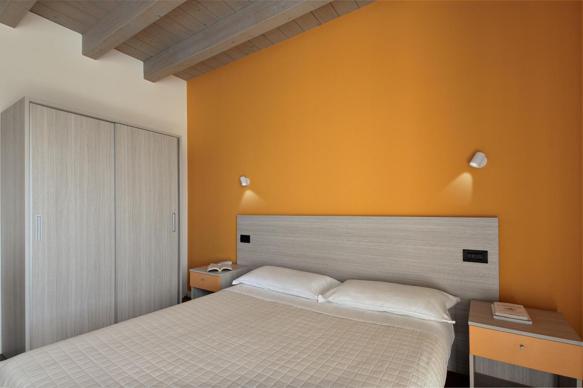 Caffe Maya Aparthotel