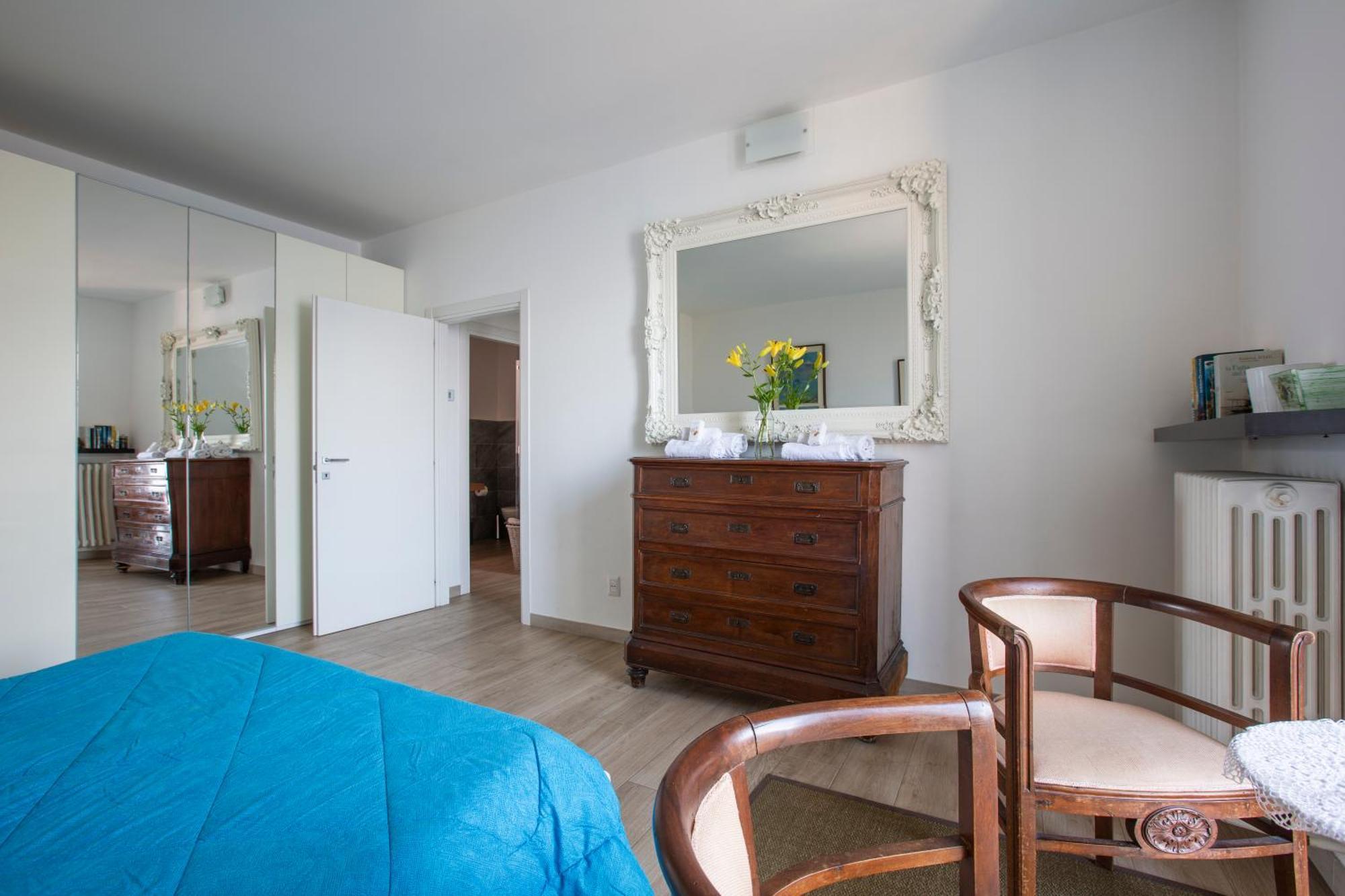 Laghee Apartment *