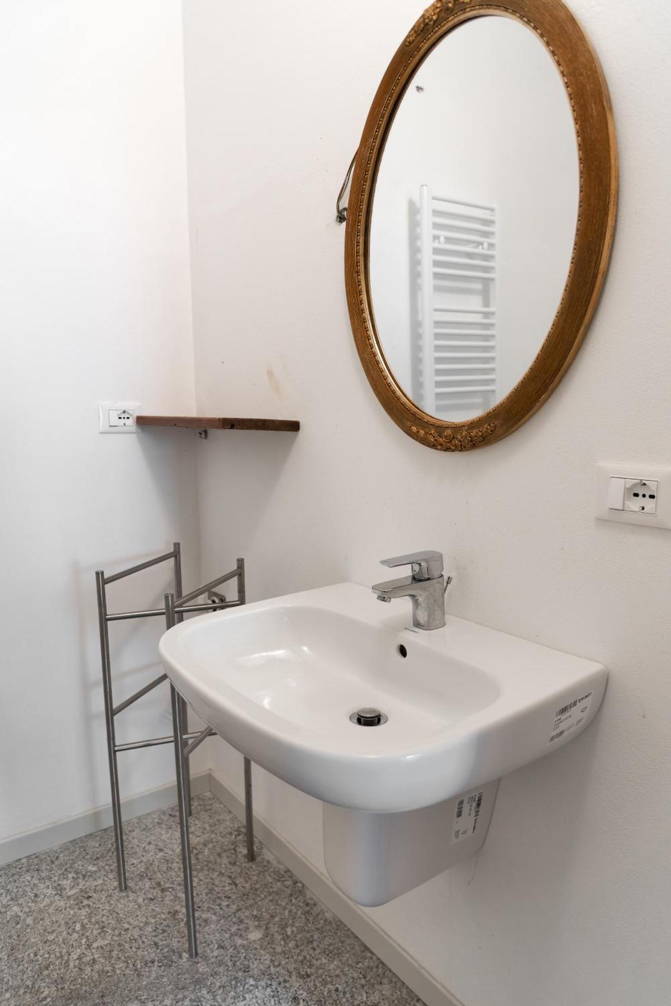 Torretta Della Pescalina - - Lecco Apartment *