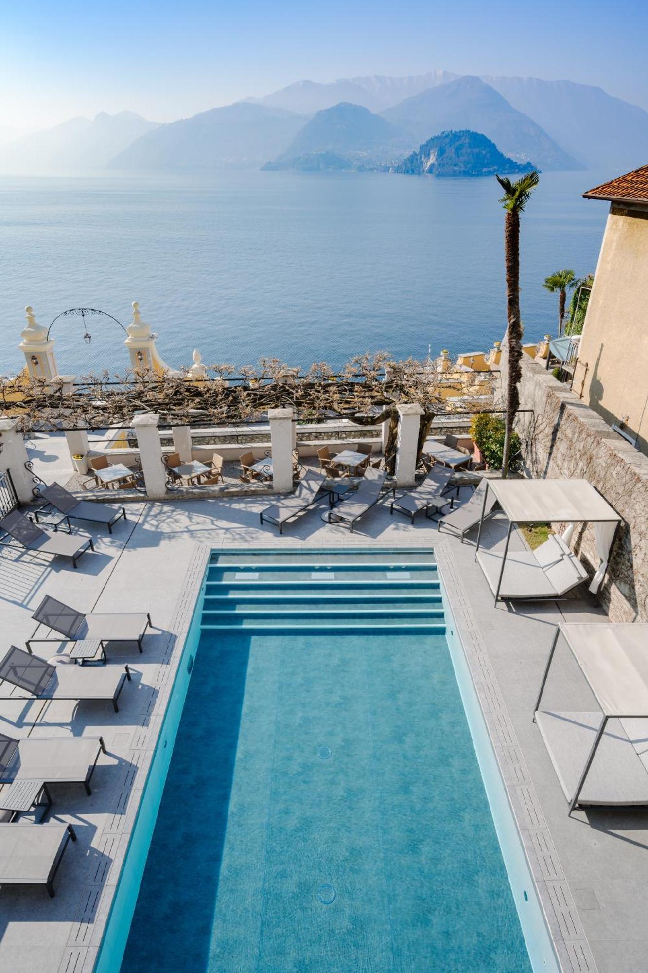 Royal Victoria, By R Collection Varenna