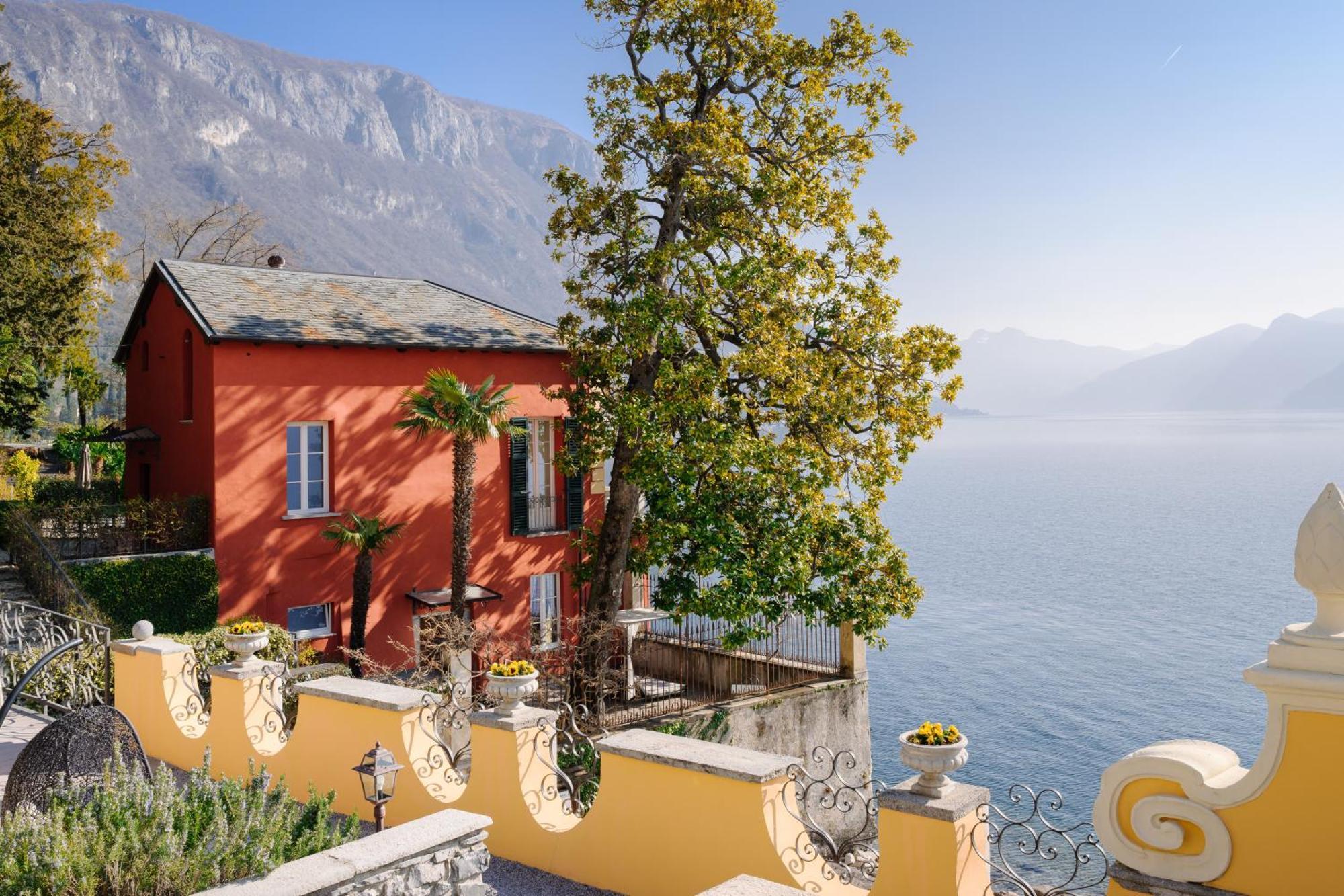 Royal Victoria, By R Collection Varenna