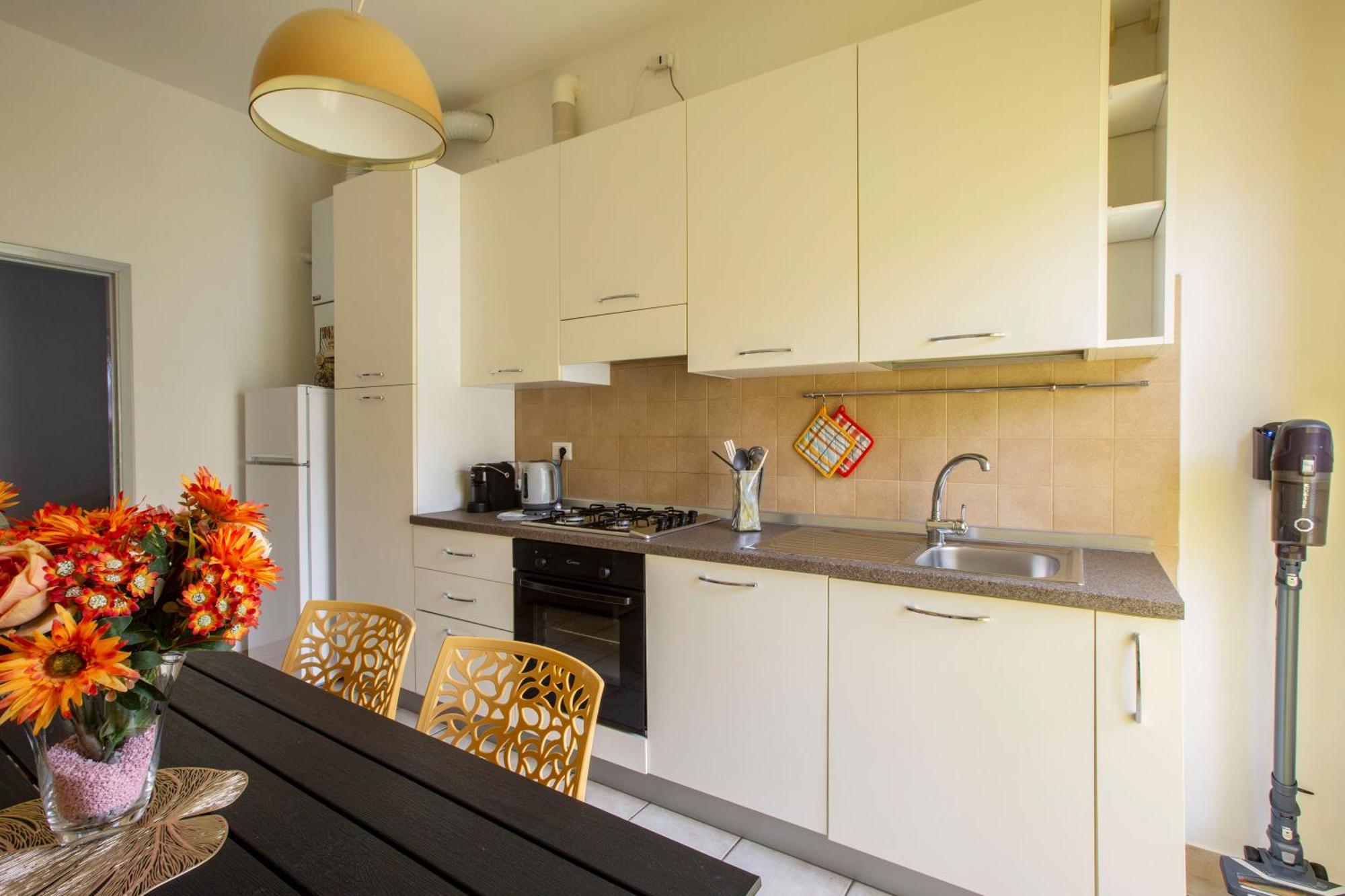Apartment Lake-near Historic Center *