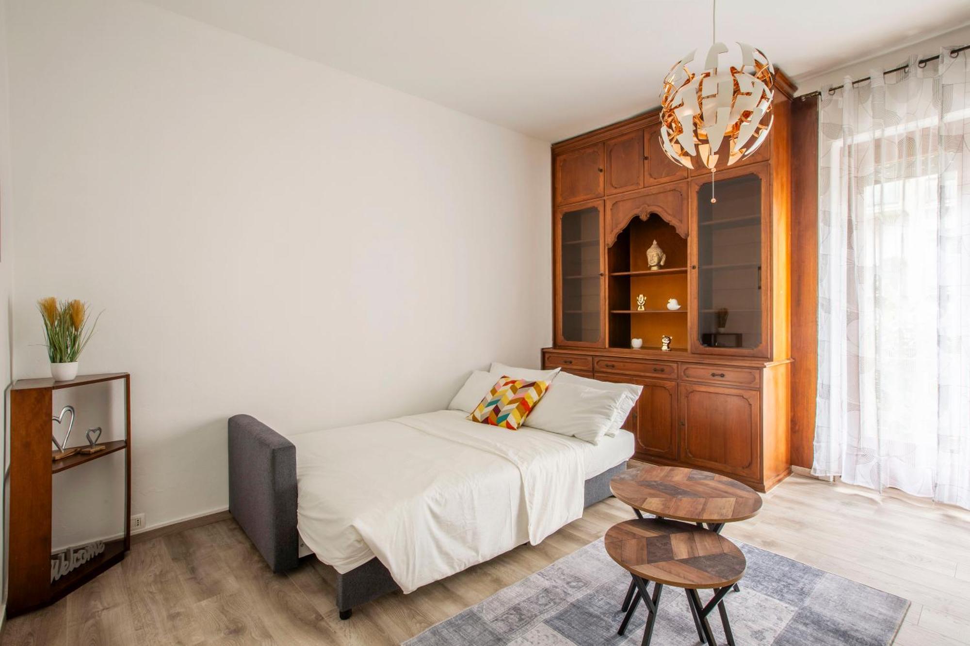 Apartment Lake-near Historic Center
