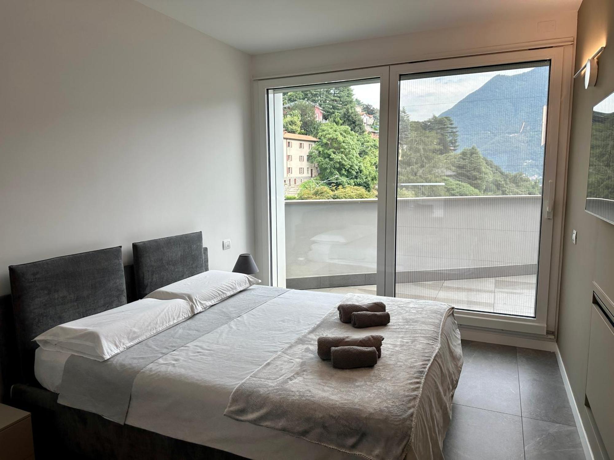Luxury View - - *