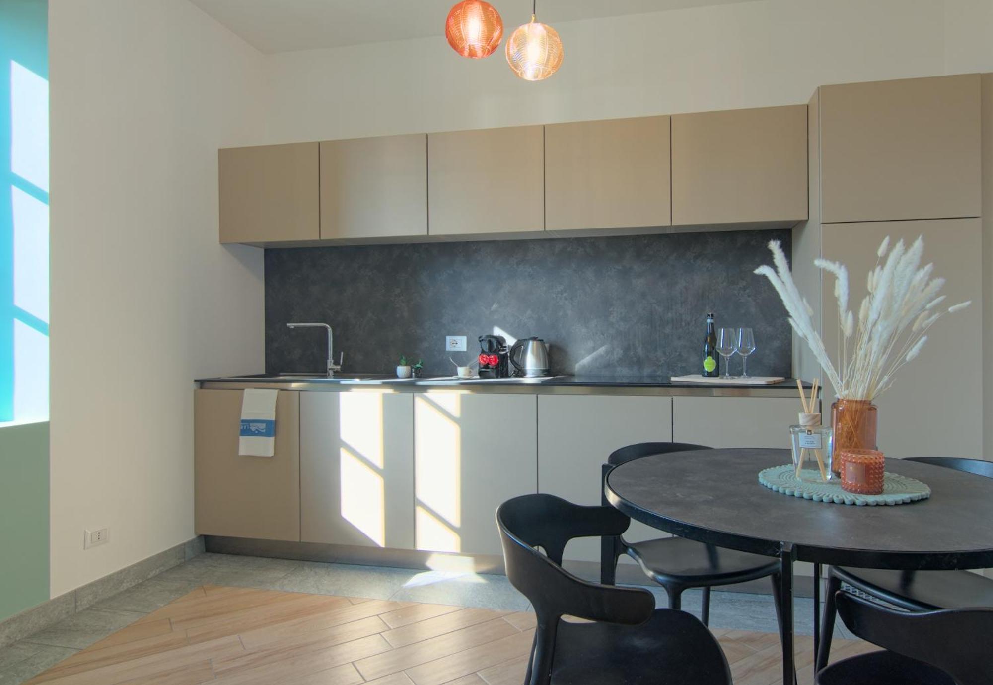 Ca Del Lasco - Modern In Classic *