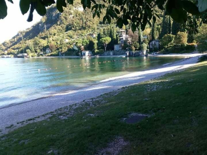 Casa Dolce Casa, A 2 Passi Dal E Vicina A Varenna Lierna
