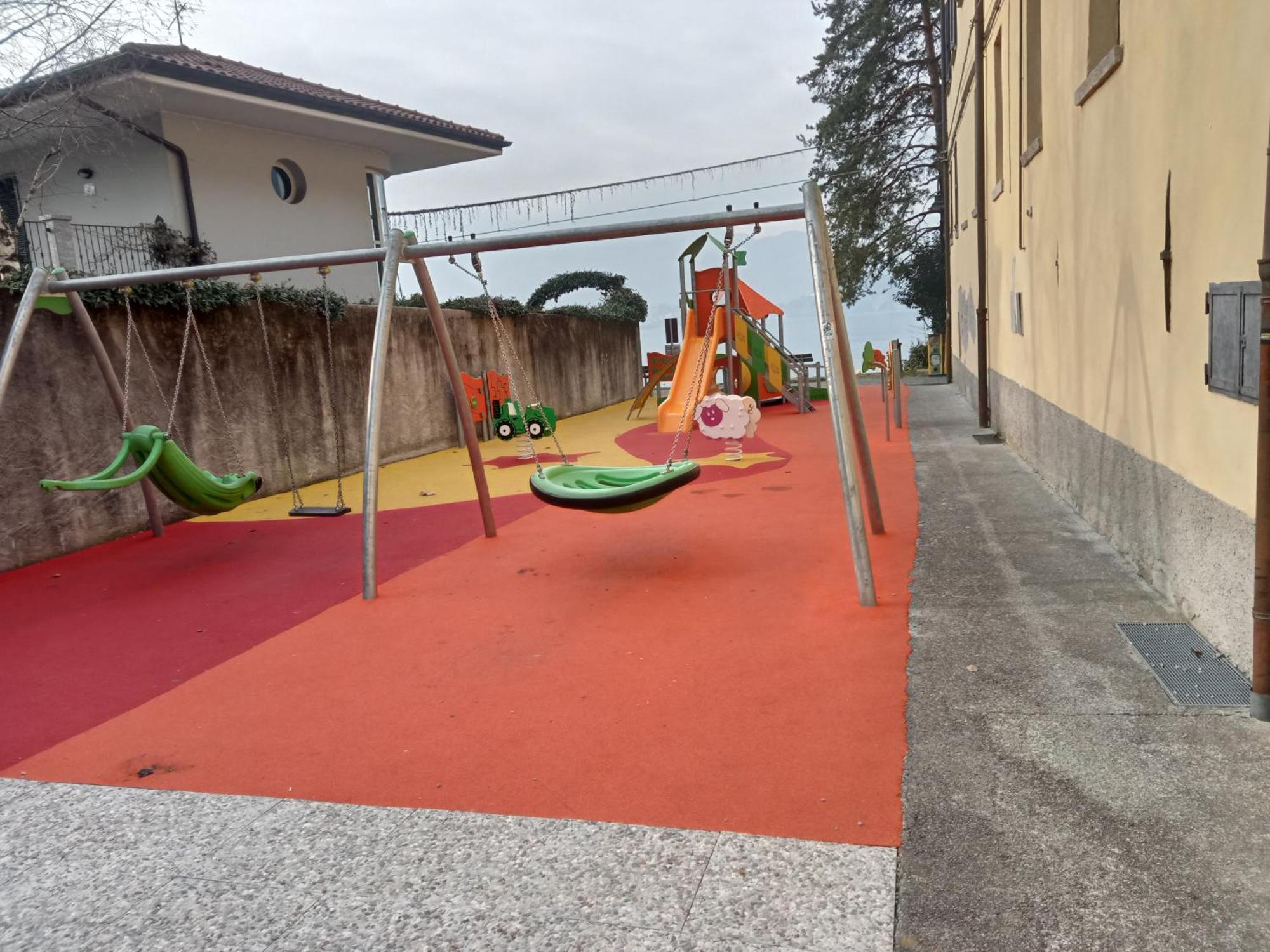 Casa Dolce Casa, A 2 Passi Dal E Vicina A Varenna Lierna