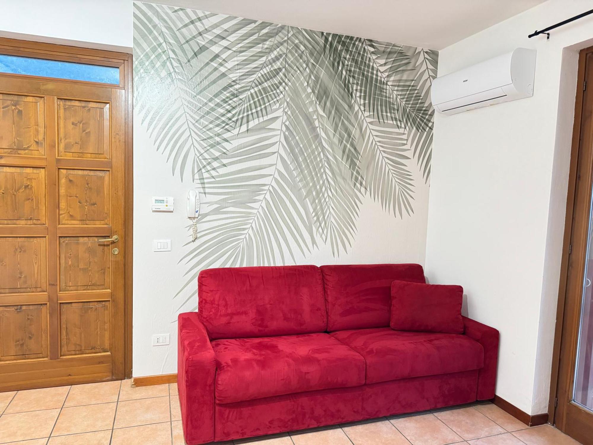Holiday home Strawberry House Colico