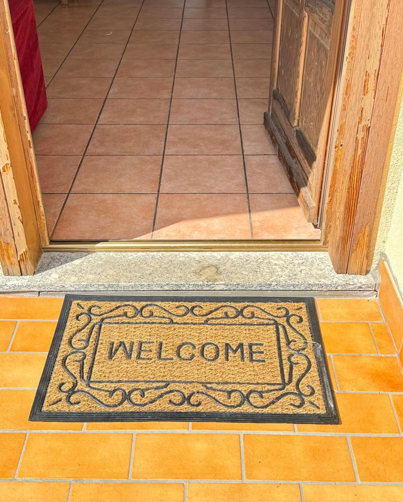 Holiday home Strawberry House Colico