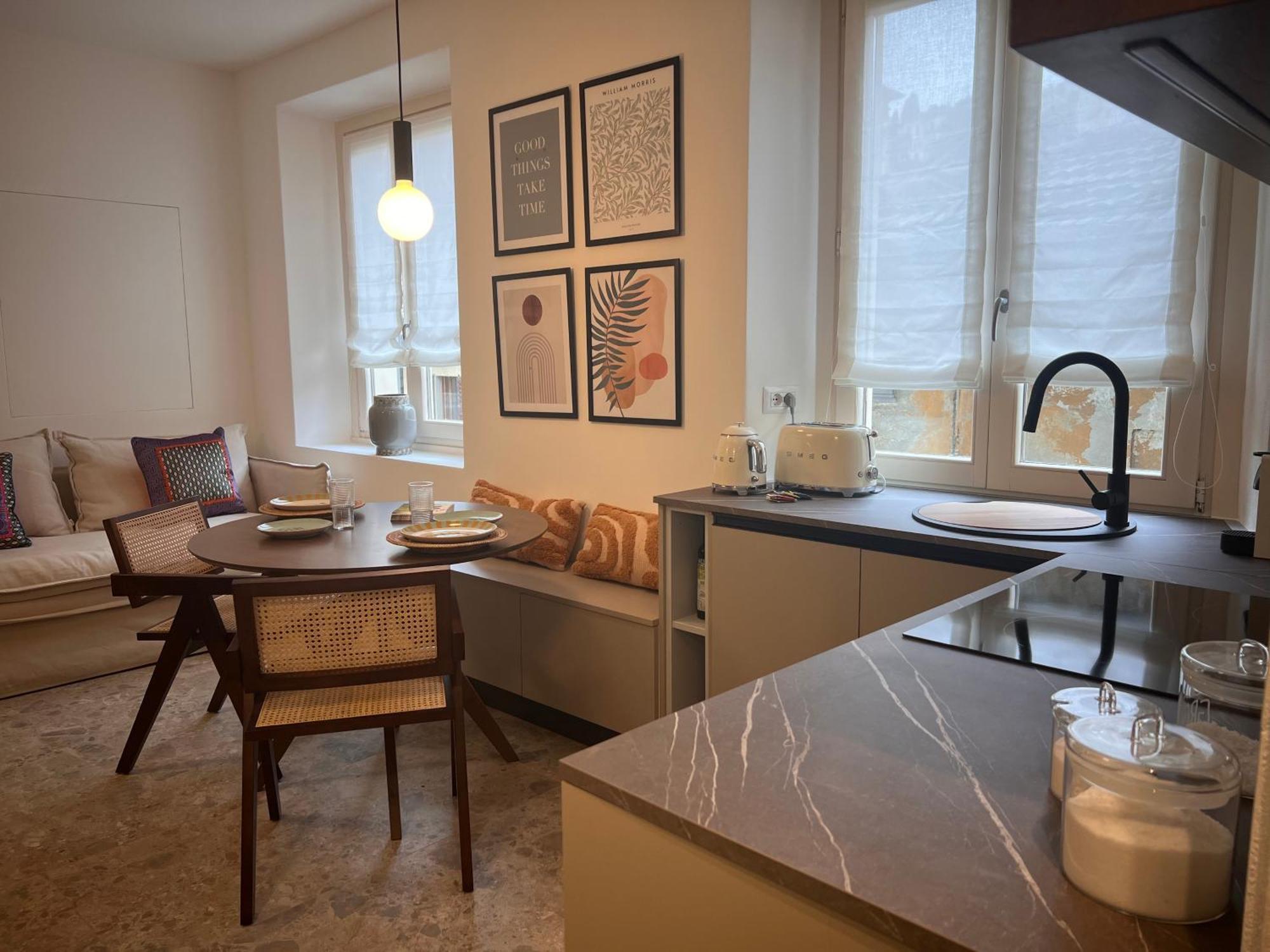 Nicole Apartment