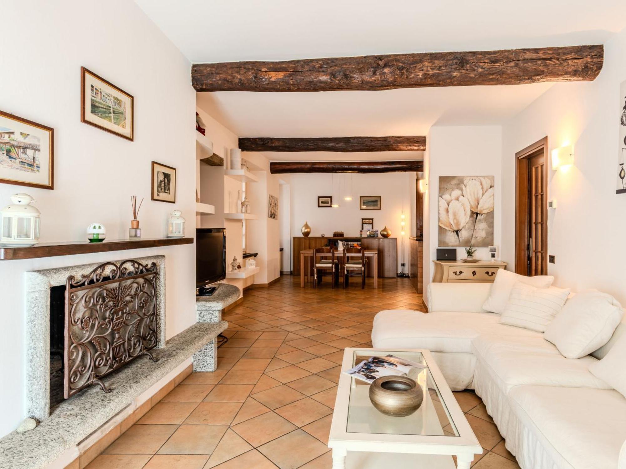 Apartment Lungolago By Interhome