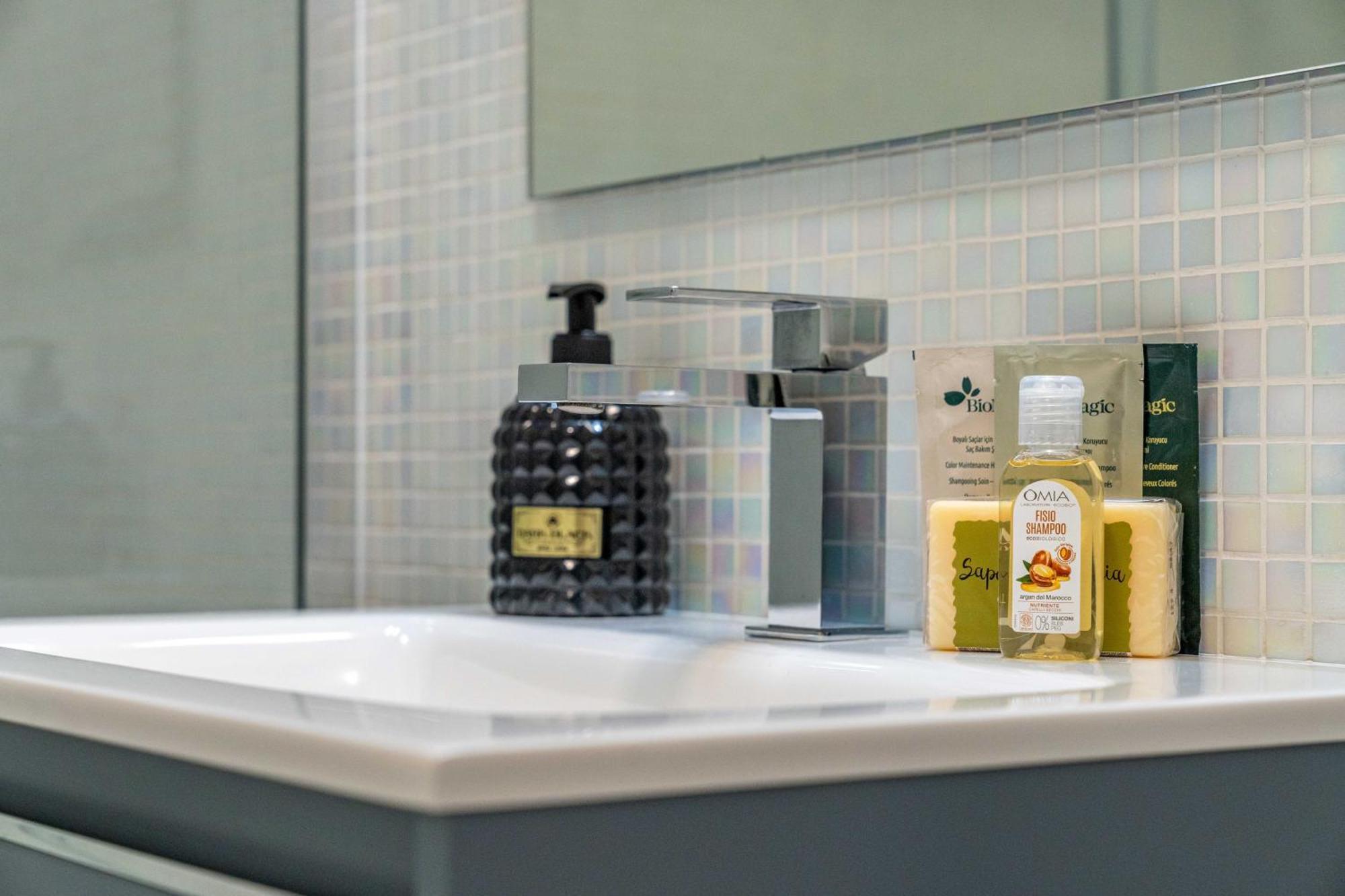 Romantic Laghee Apartment Bellano