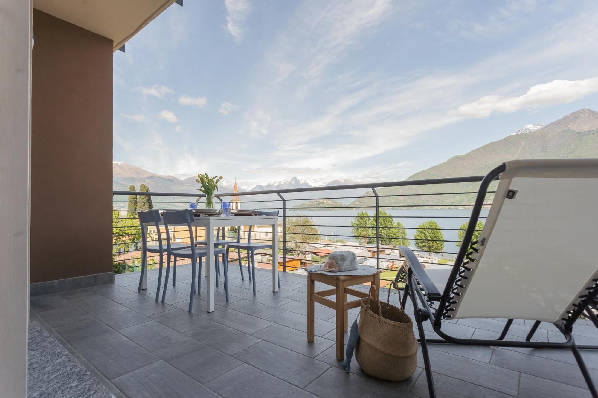 Misultin House & Swimming Pool, Luxury In By Rent Apartment Pianello Del Lario