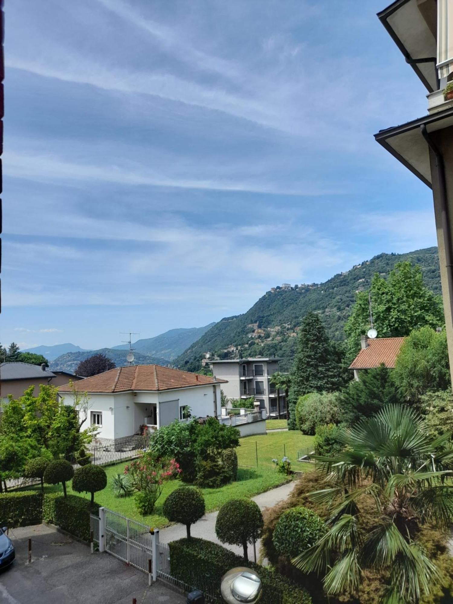 Lora Appartamento Côme