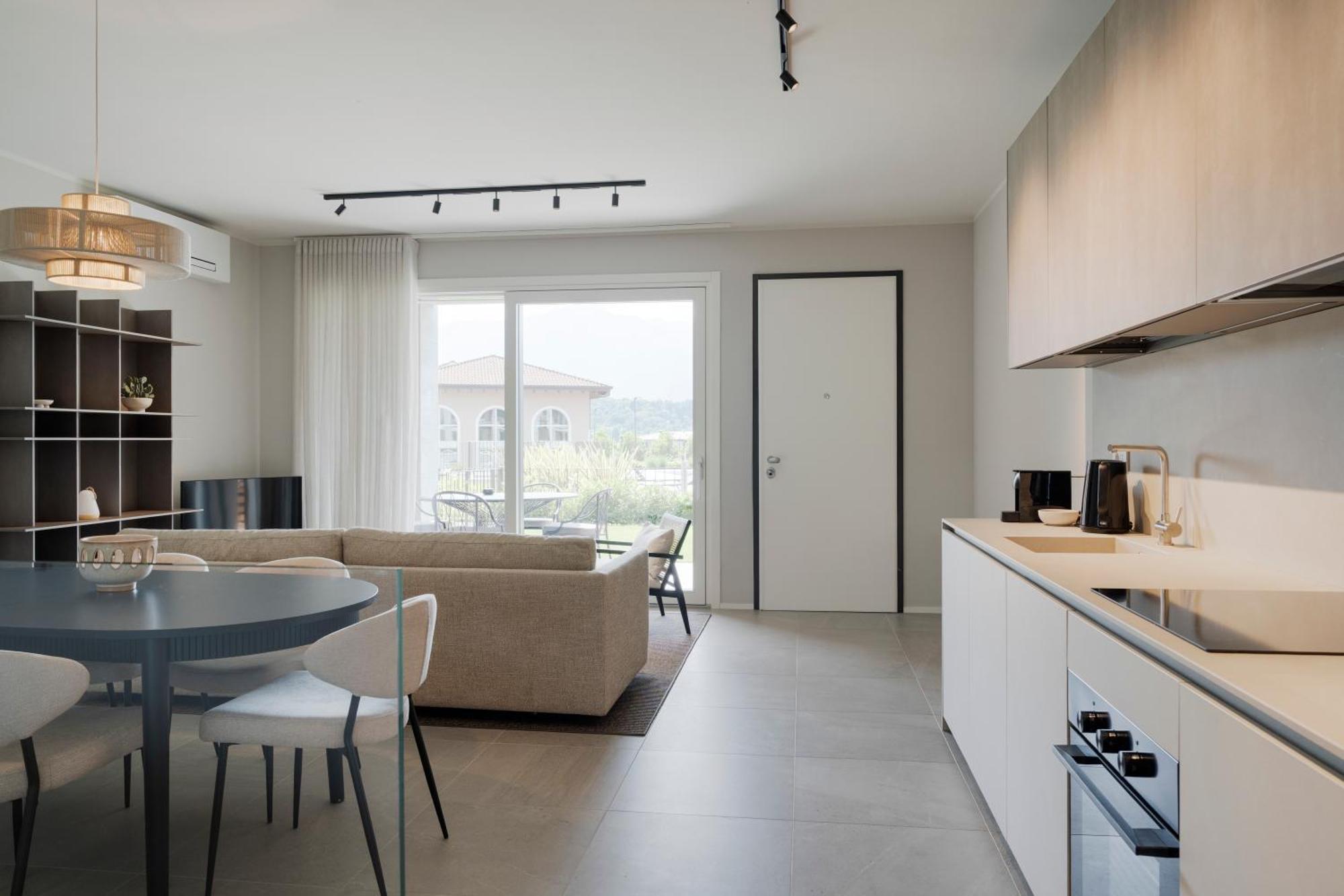 Dorato Luxury & - View Aparthotel Colico