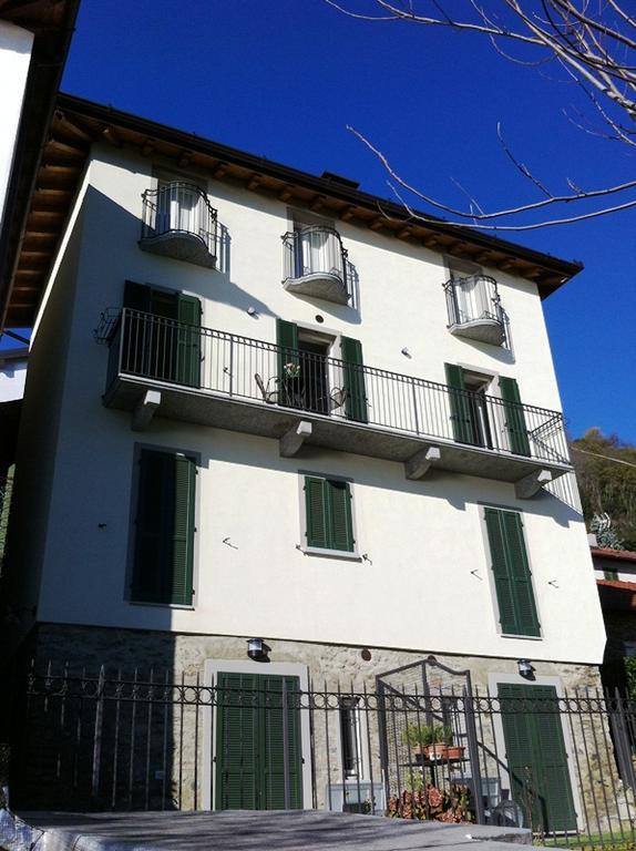 Casa Amarilla *
