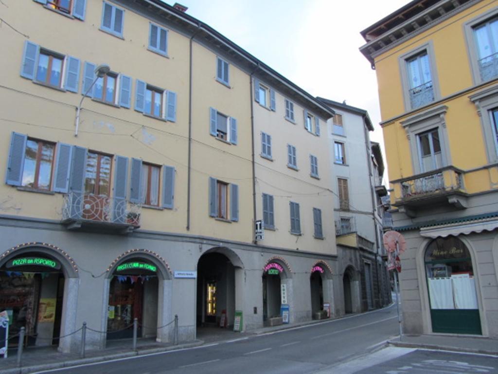 Appartamento Il Pontile - Historic Center By Villavistalago *