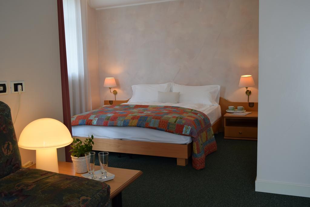 La Hotel Gravedona