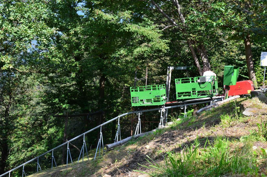 Tra E Montagna La Morena Farm stay