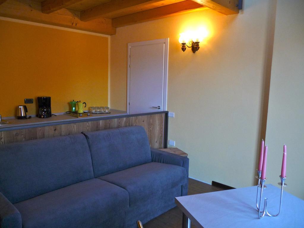 Tra E Montagna La Morena Farm stay *