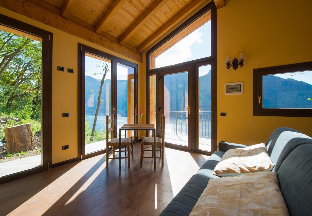 Tra E Montagna La Morena Farm stay *