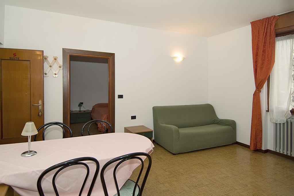 Camping Hotel Au Lac De Como