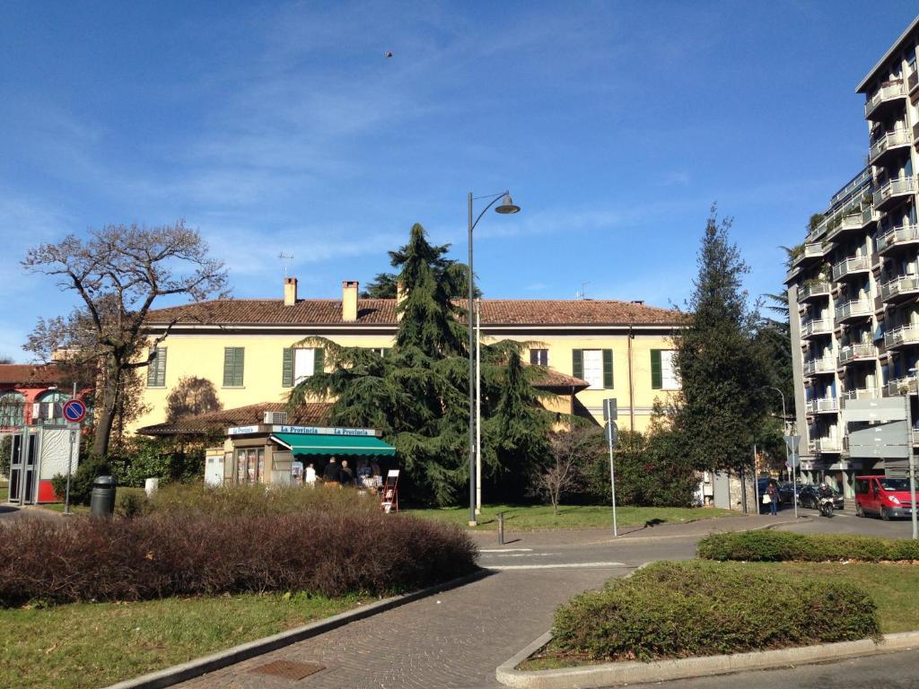 Palazzo Del Borgo * Como