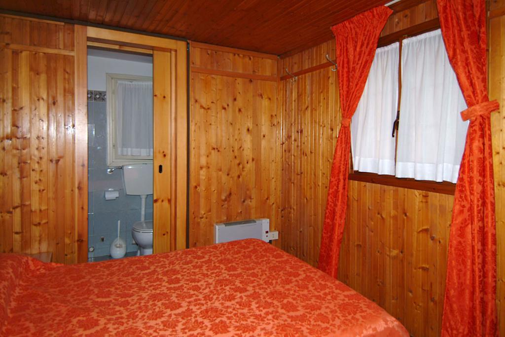 Camping Hotel Au Lac De Como