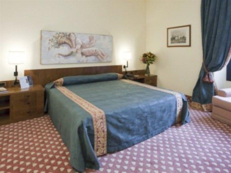 Hotel Palace