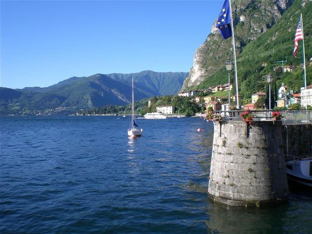 Dei Poeti Villa *