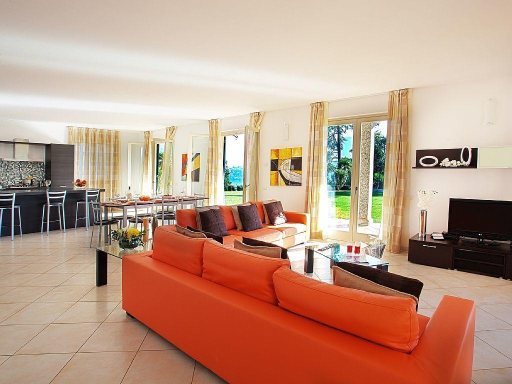 Residence-11 To Choose From In An Exclusive By Italian *