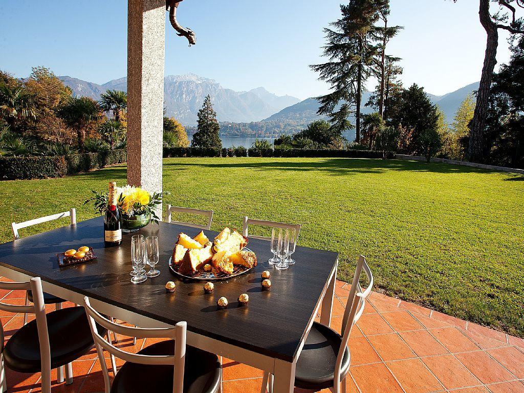 Residence-11 To Choose From In An Exclusive By Italian