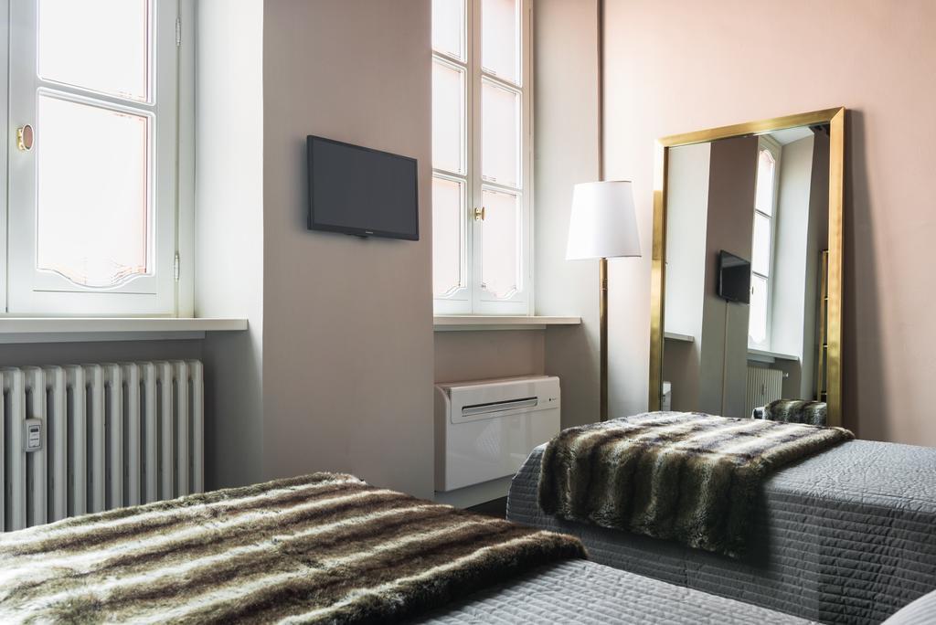 Piazza Cavour - Luxury View Apartment Como