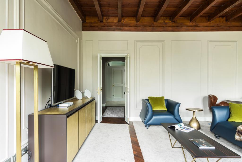 Piazza Cavour - Luxury View * Como